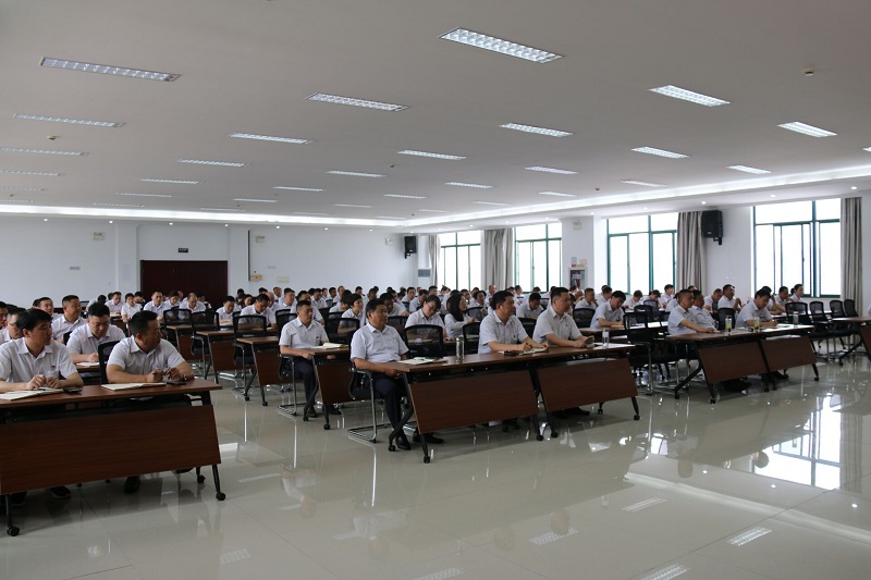 图片2.1.jpg 图片2.1.jpg