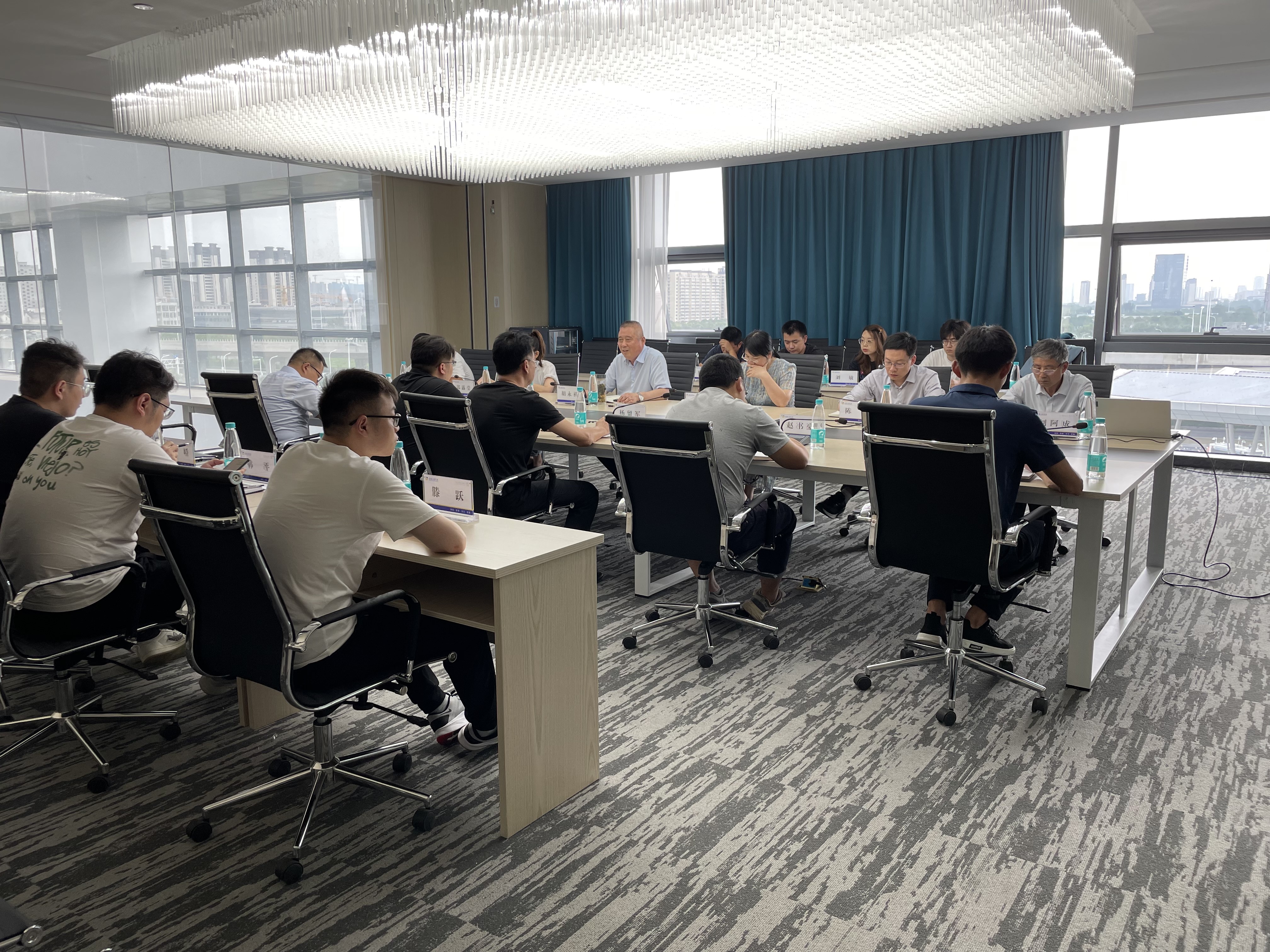 图片2.jpg 图片2.jpg