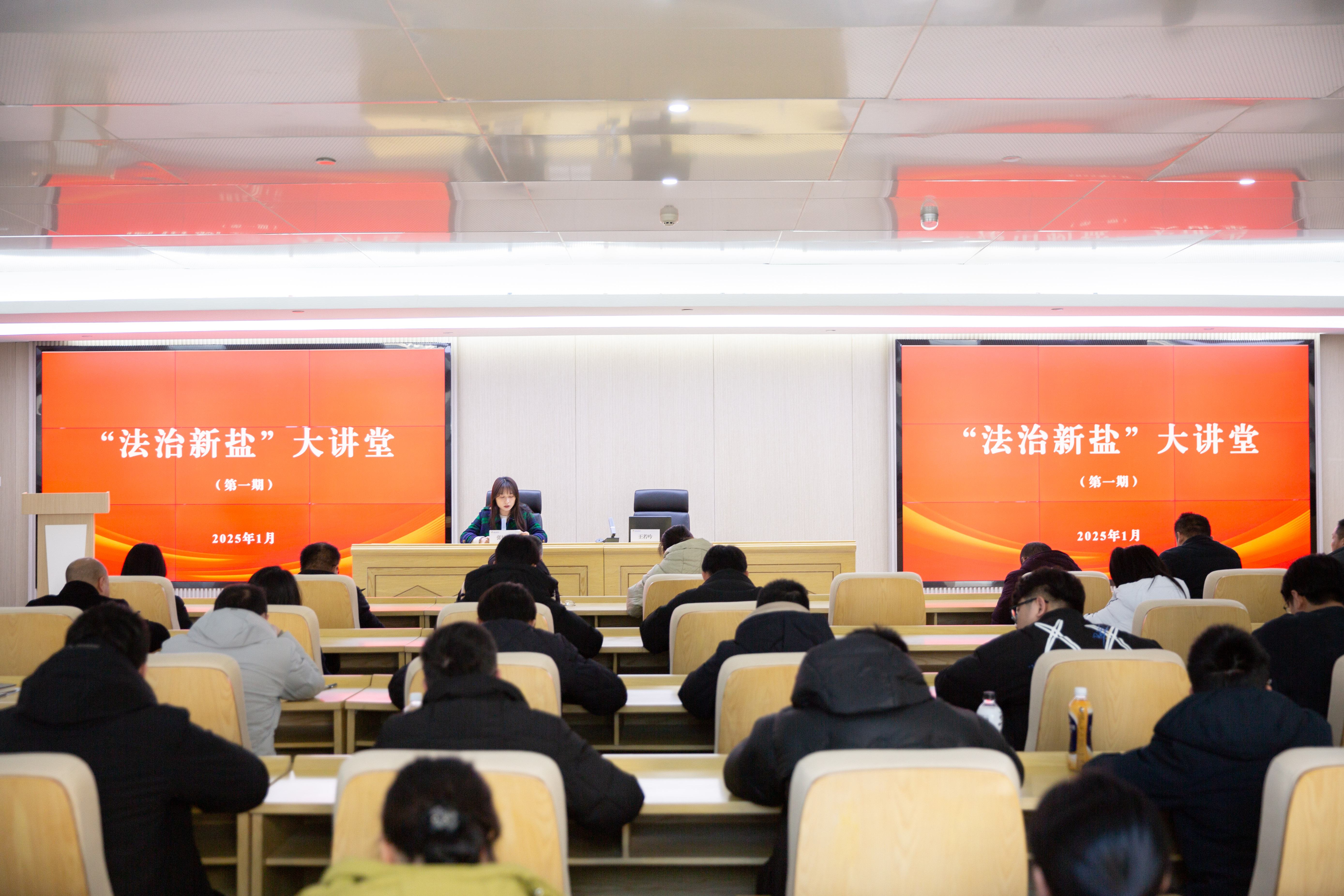 QA1A7008.jpg QA1A7008.jpg
