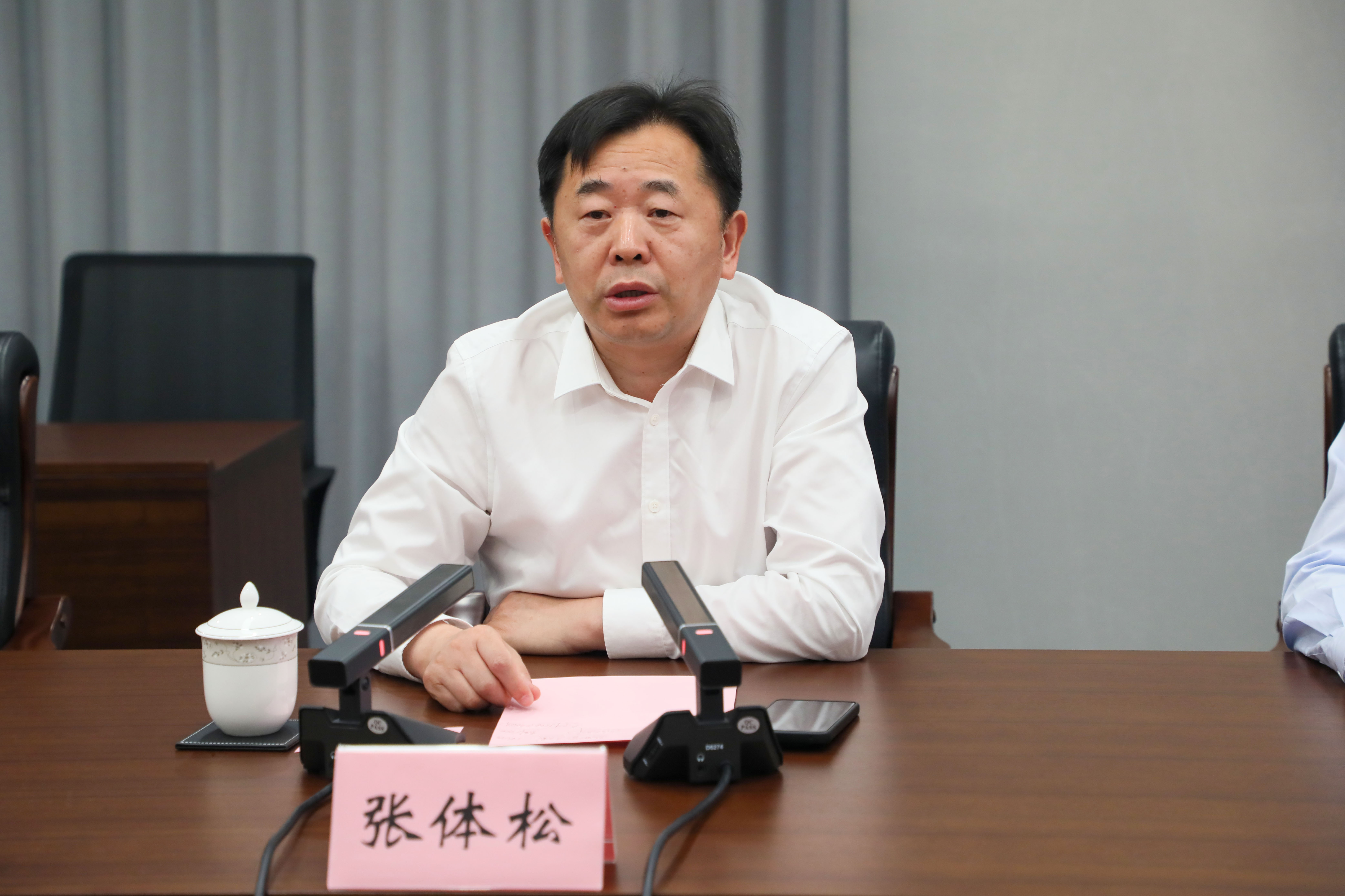 张书记.JPG