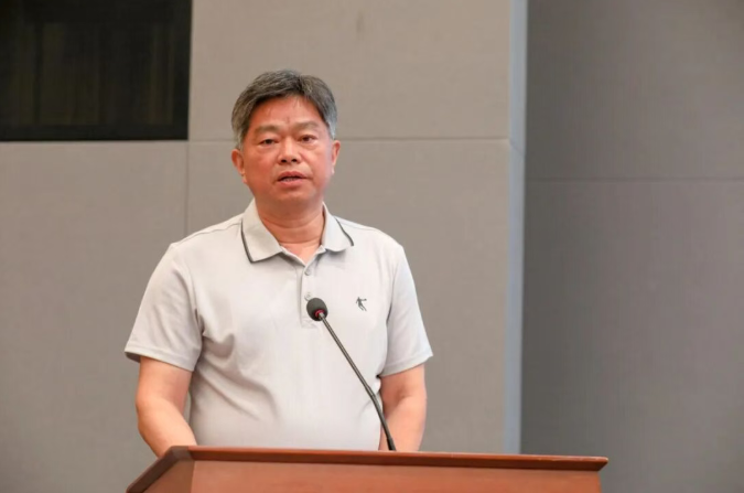 正在上传...